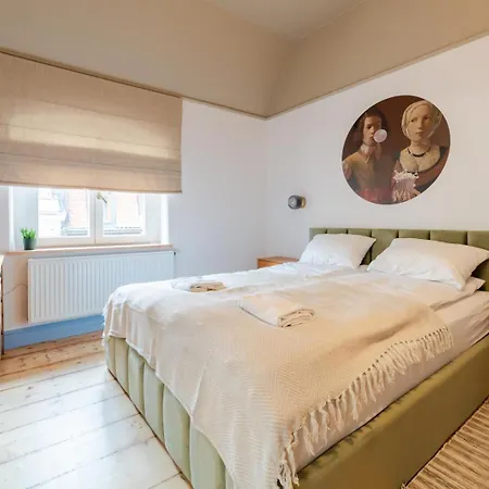 Apartament Kolorowe Sufity - Przestronny W Samym Centrum - By Spaceapart Apartment Jelenia Gora